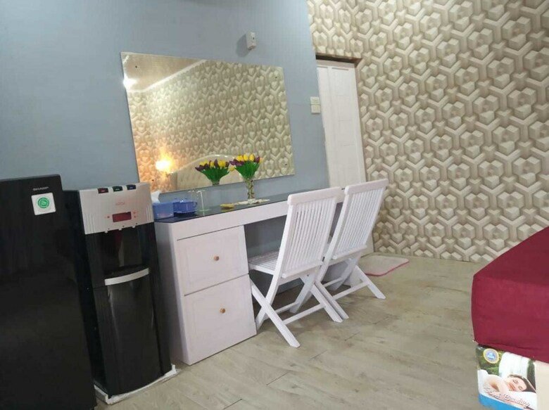 Bed & Breakfast Pondok Oma Surf Simeulue