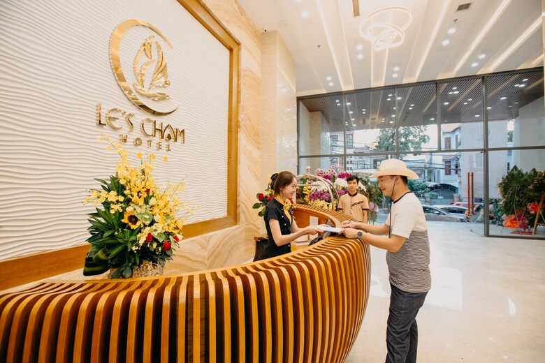 Le's Cham Hotel