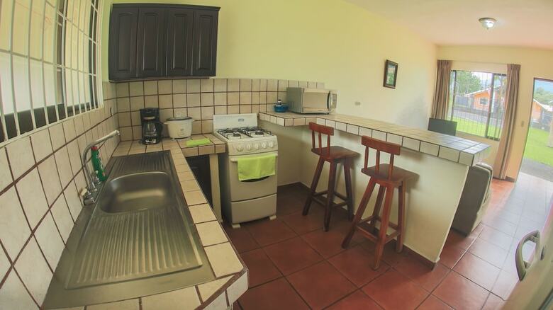Apartamentos Condos Vista Al Volc�n