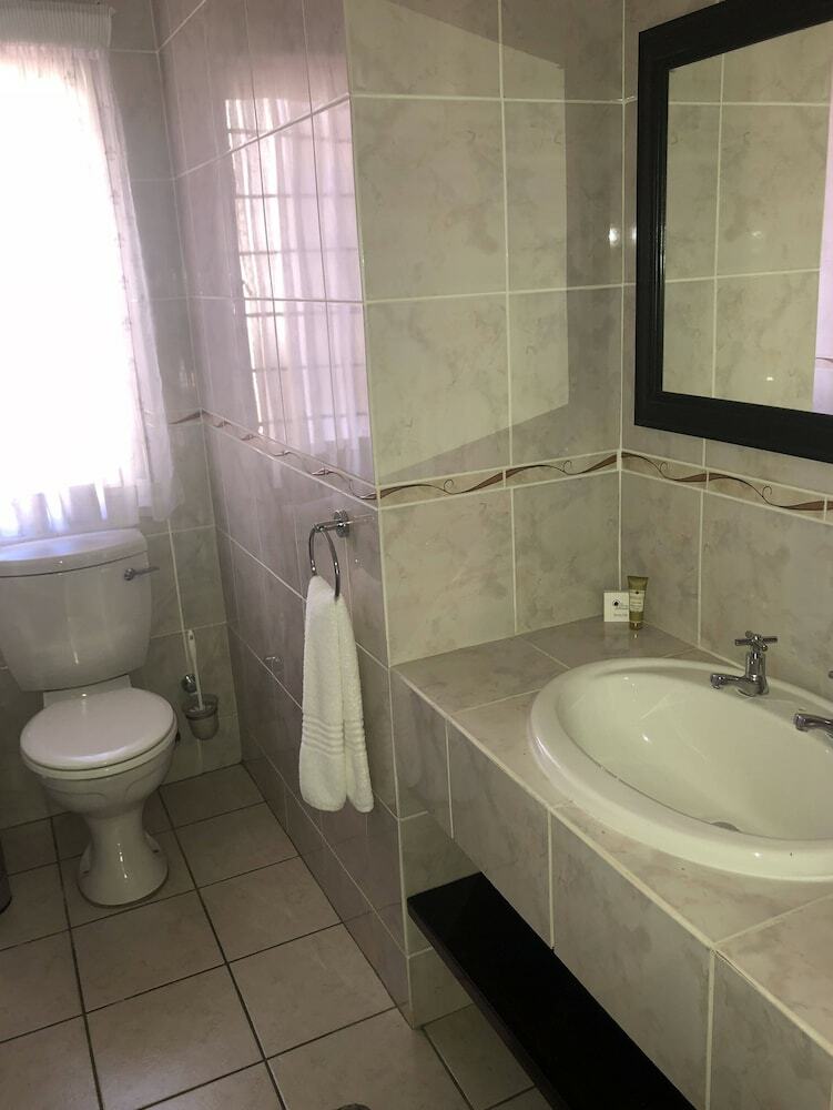 Hotel 174 Premier Guesthouse
