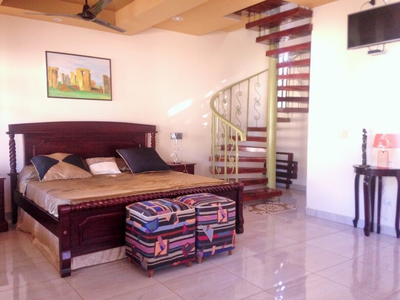 Restaurante, Cigar Bar, Whisky Lounge, Hostal Suite Dos Visiones