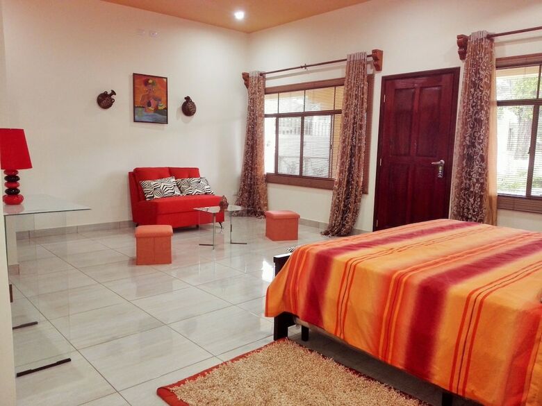 Restaurante, Cigar Bar, Whisky Lounge, Hostal Suite Dos Visiones