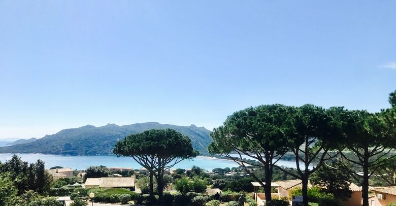 Villa Avec Vue Sur Baie de Santa Giulia