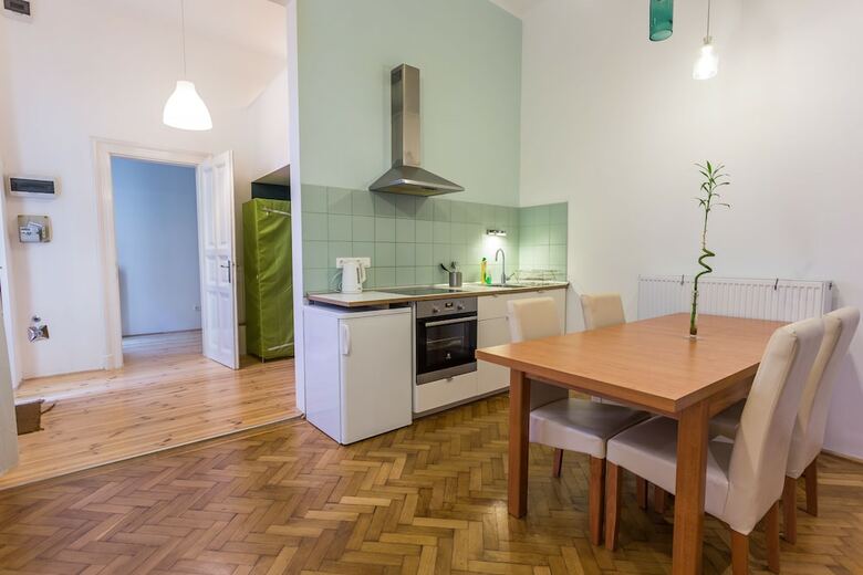 Goodtrip Apartments - E�tv�s Street