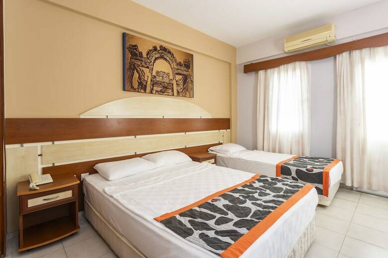 Tiana Moonlight Hotel - All Inclusive