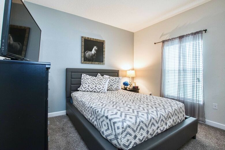 Champions Gate-5 Bed Townhouse W/splashpool-4976cg