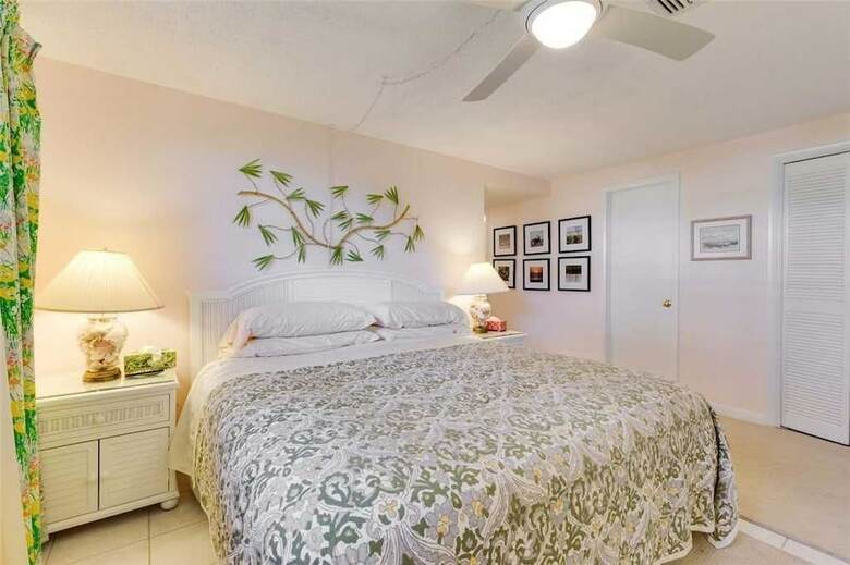 Bonita Beach 154e - One Bedroom Condo