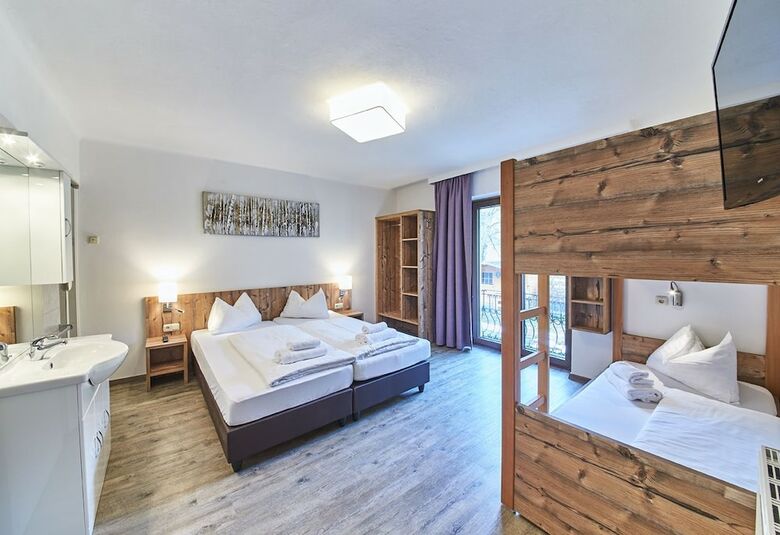 Apartamentos Holiday Home Viehhofen