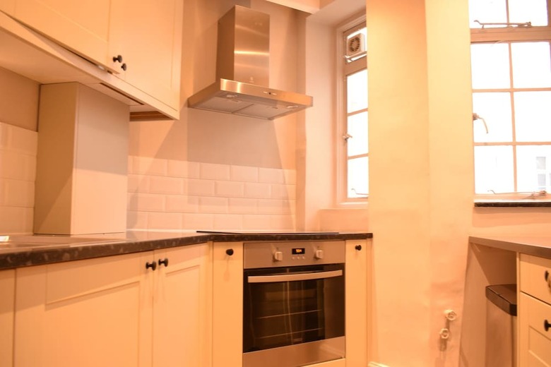 1 Bedroom Mayfair Apartment Near Hyde Park