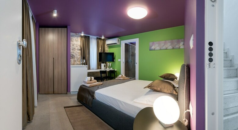 Hotel Annies Stone Studio & Room