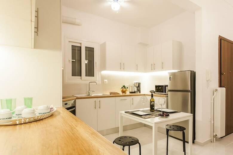 Classy Central Apartment Near Acropolis