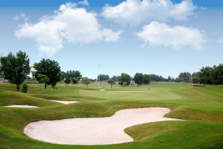 Apartamento Defence Raya Golf & Country Club
