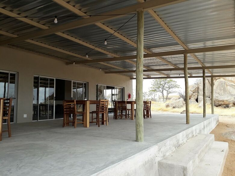 Posada Blue Bushman Luxury Tented Lodge