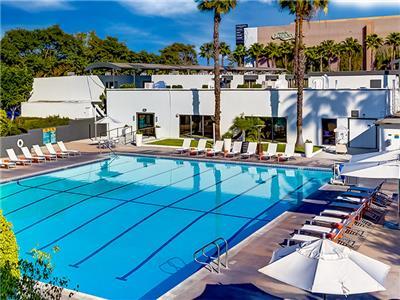 Anaheim Plaza Hotel