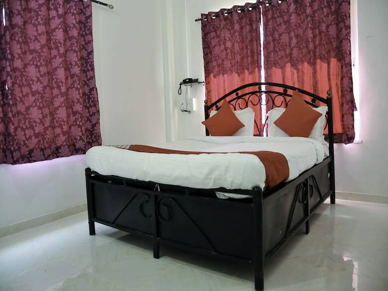 Oyo 27785 The Cloud Hotel And Resorts