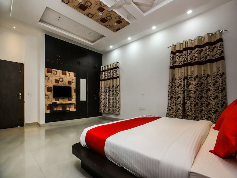Oyo 19456 Hotel Shagun Palace