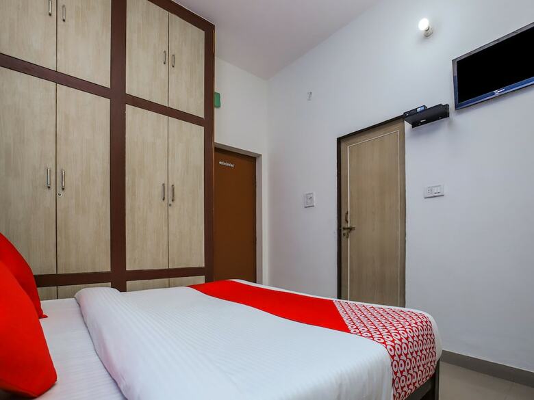 Oyo 19456 Hotel Shagun Palace