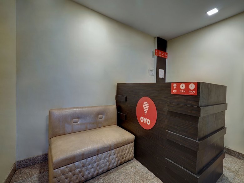 Hotel Oyo 27630 Capital Residency