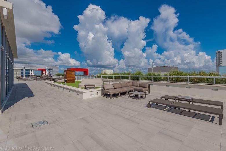 Brand New Water Apartment On The Beach