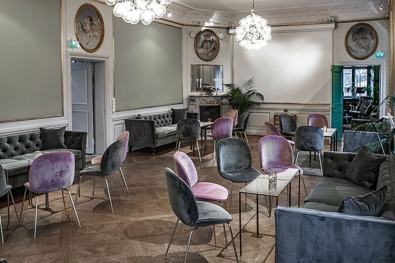 Hotel G�rv�lns Slott