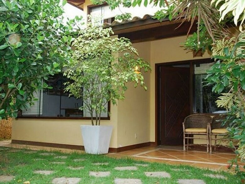 Casa 4 Suites A 200m Da Rua Das Pedras