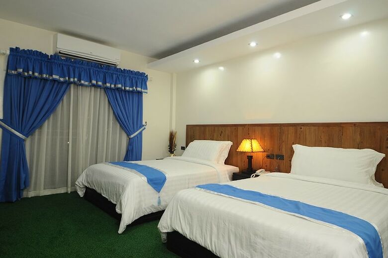 Ndn Grand Hotel