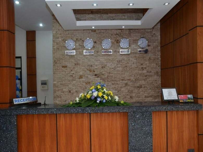 Ndn Grand Hotel
