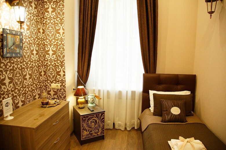 Hotel Silver Sphere Inn