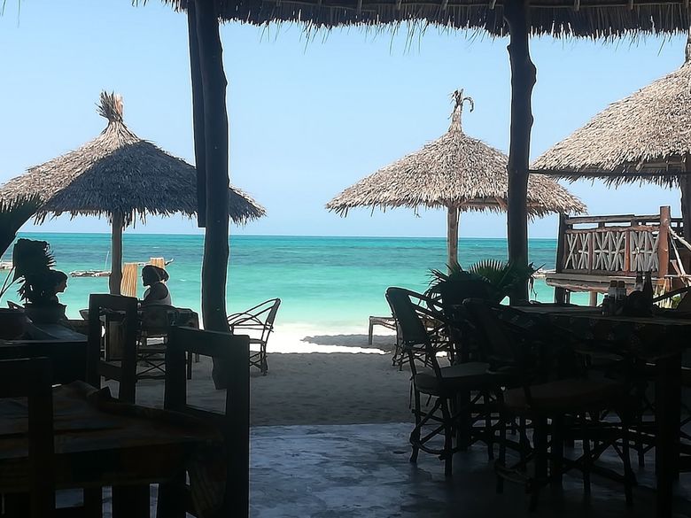 Bed & Breakfast Bahari Pizza Restaurant And Bungalows