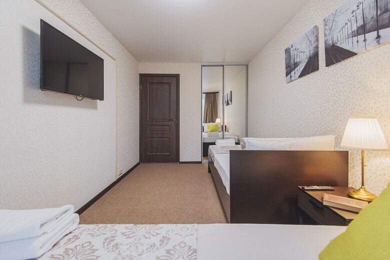 Gm Apartment Nikolaeva 1