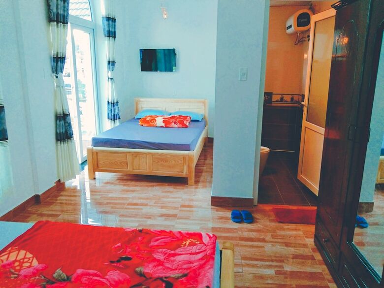 Hotel Nha Nghi Tung Lam