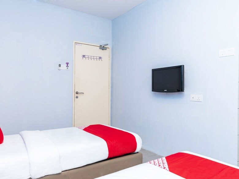 Oyo 705 Golden Pearl Hotel