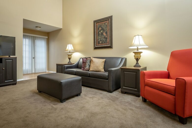 Surrey Townhomes By Capital Vacations