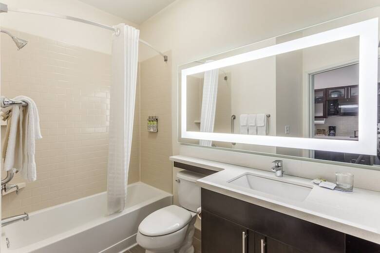 Aparthotel Candlewood Suites Davenport