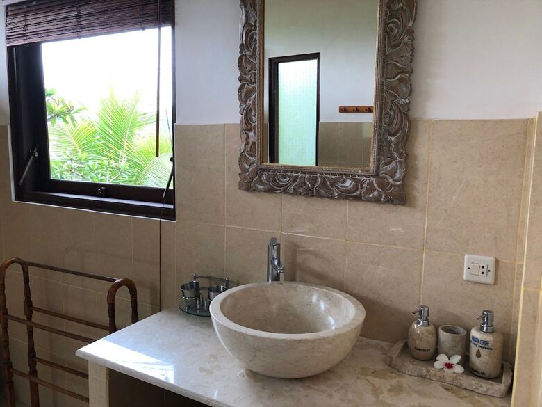 Bed & Breakfast Nirarta Centre For Living Awareness