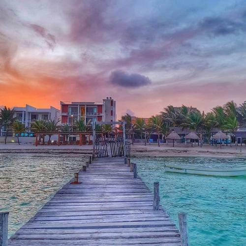 Albergue Hostal Jard�n Mahahual