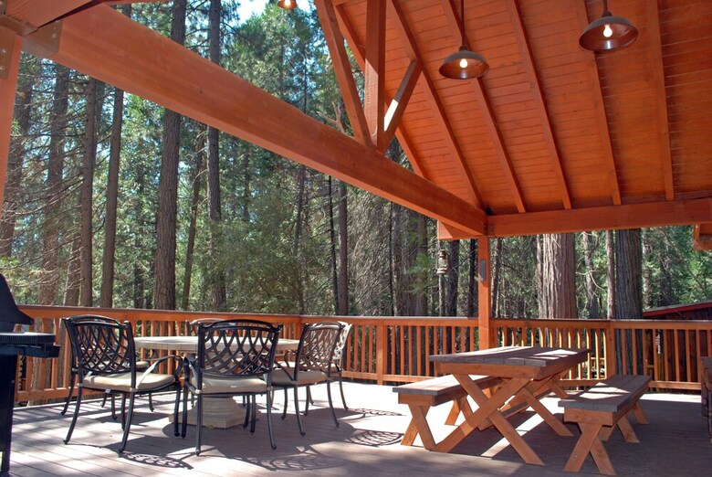 Cabana Deer Den