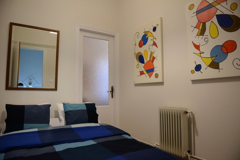 Apartamentos Patras White Castle