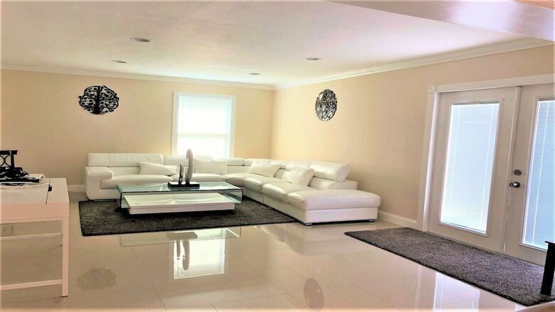 Hotel Luxury Villa Oasis & Private Pool