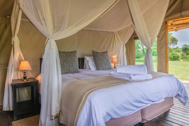 Posada Shindzela Tented Safari Camp