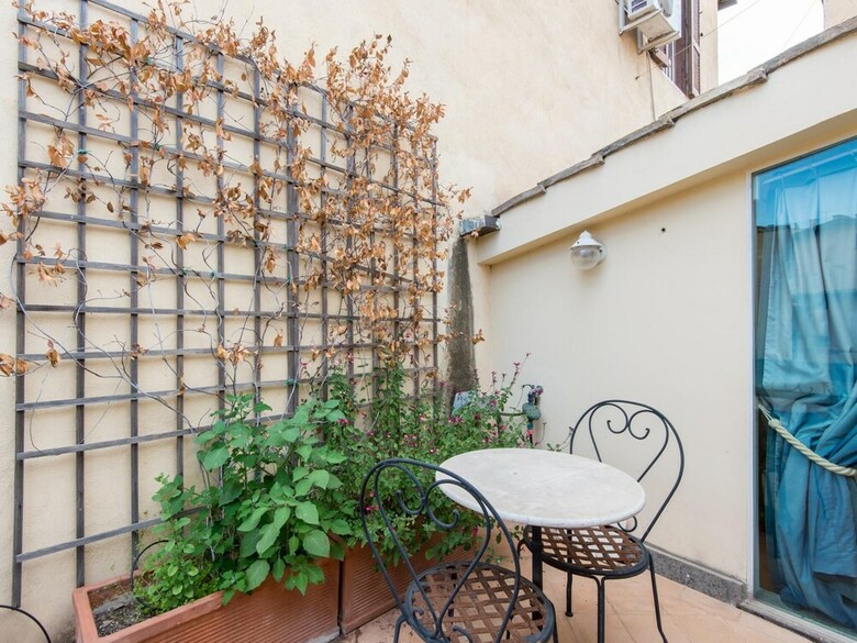 Rsh Lucina Design Terrace Apartment