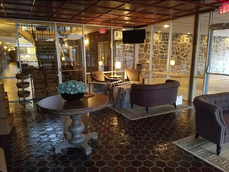 Posada The Stables Inn And Suites