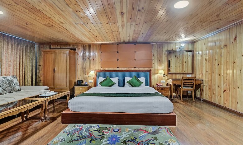 Treebo Trend Dekeling Hotel