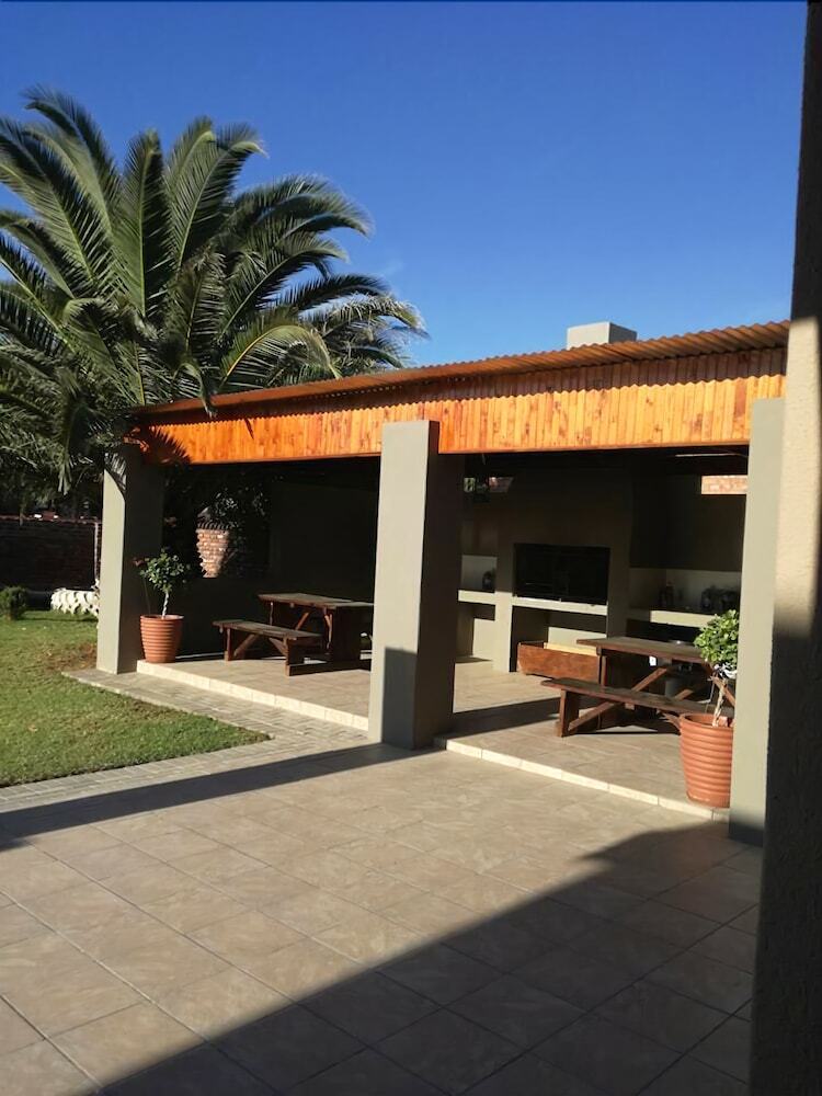 Hotel Avenue Guesthouse