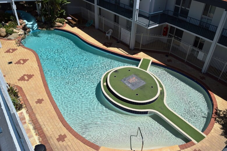 Apartamentos West Beach Lagoon 219 Sleeps 3!