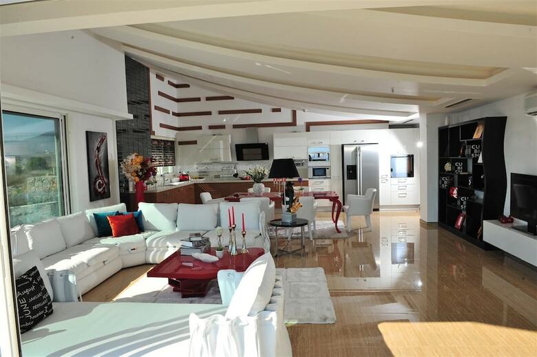 Hotel Elite Luxury Suite & Spa