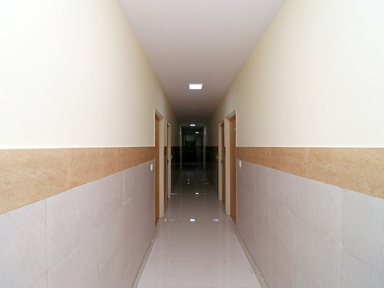 Oyo 28629 Hotel Crosswind