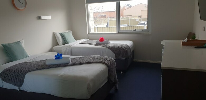 Motel Carlton Suites
