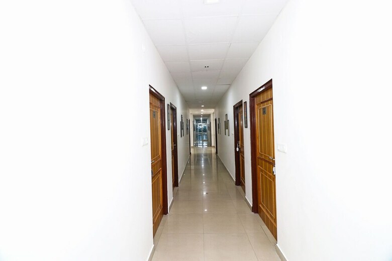 Hotel Oyo 5589 Pine Oak Resort