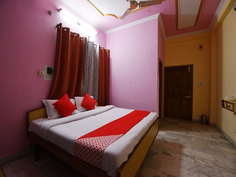 Hotel Oyo 26186 Dagshai View